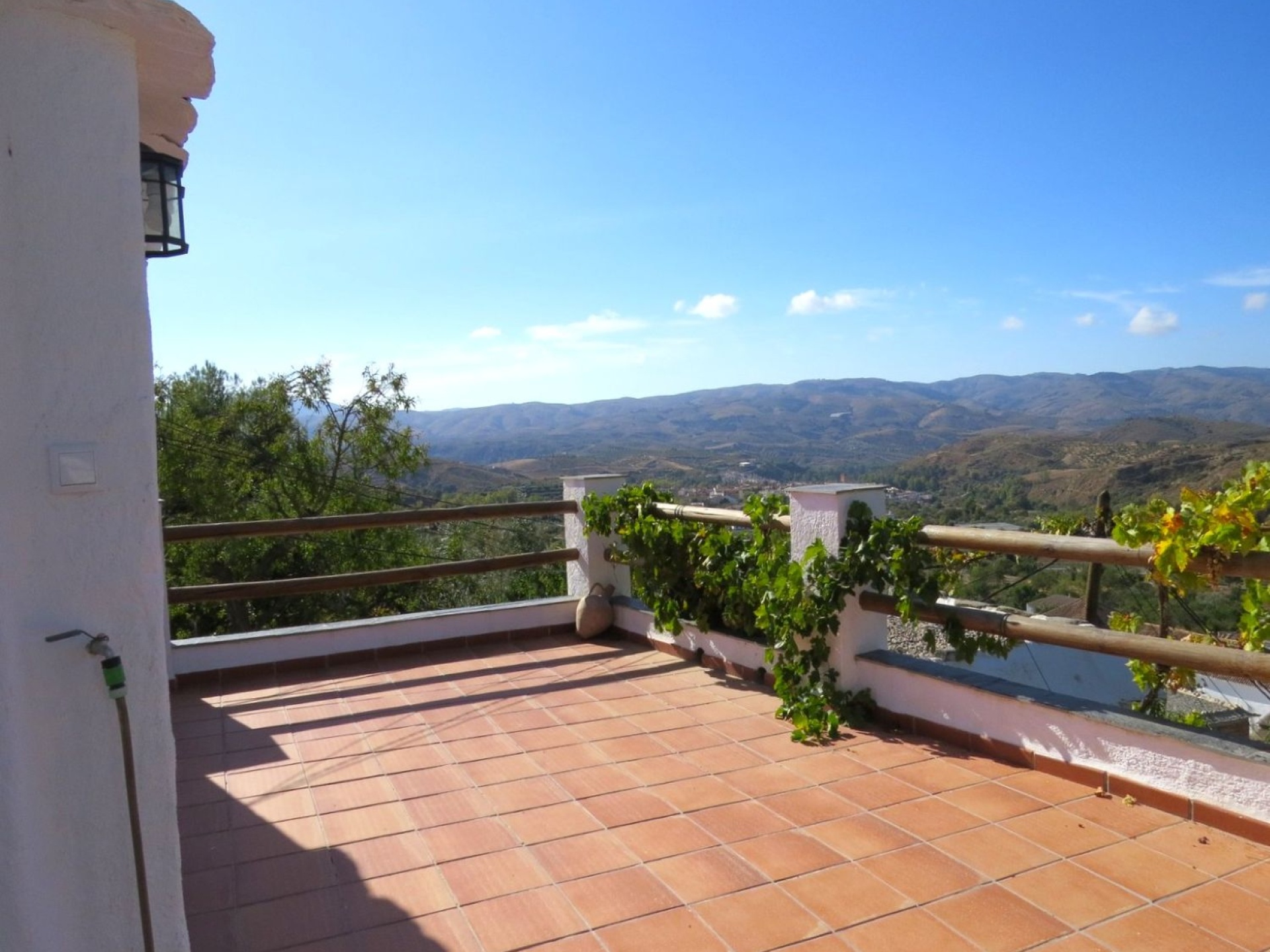 Delightful Country House with Stunning Views 